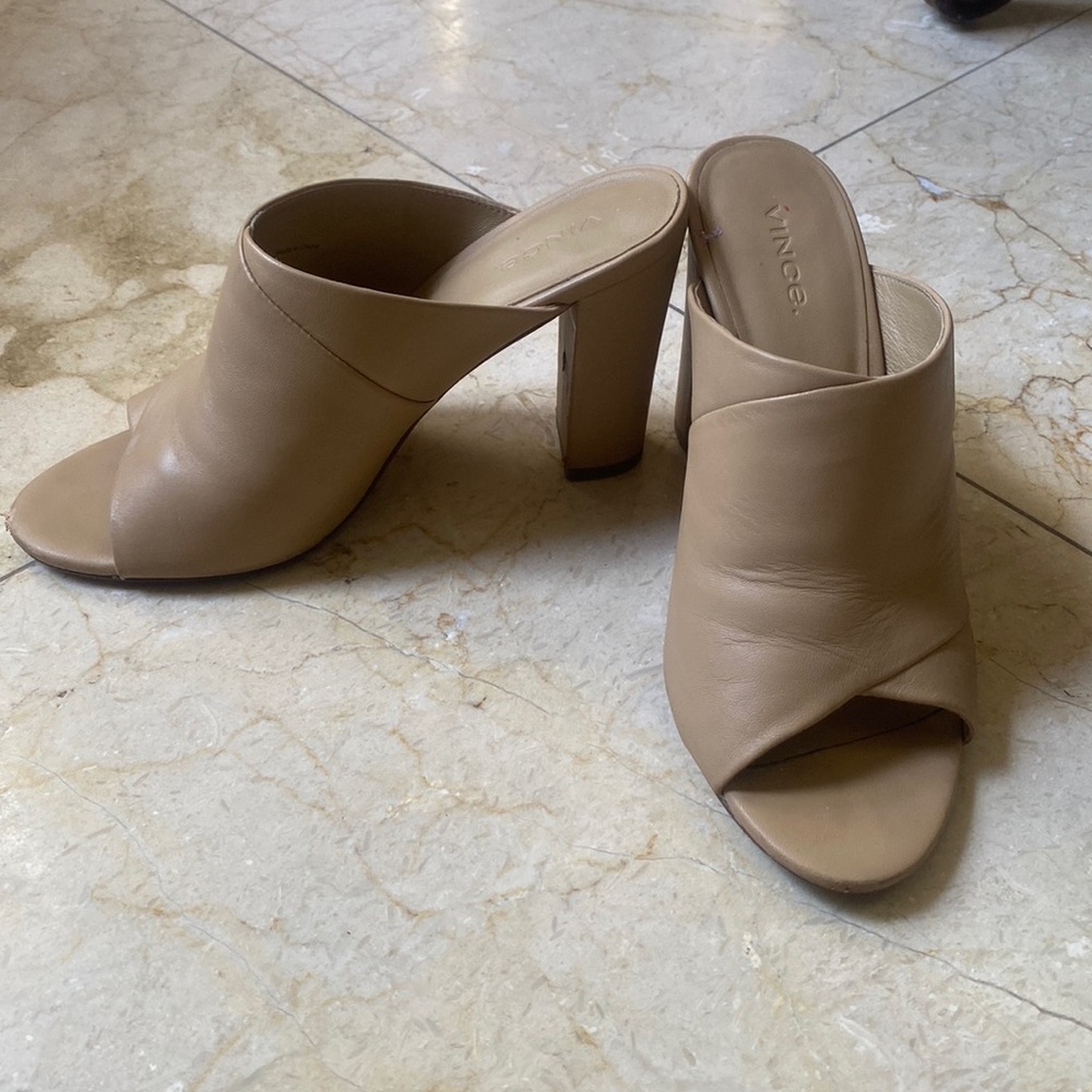 Vince Tan Leather Block Heel Slides - Picture 2 of 9